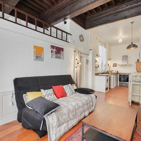Le Cocon Des Deux Sirenes - Studio Cosy Pour 2 A Nancy Luaran gambar
