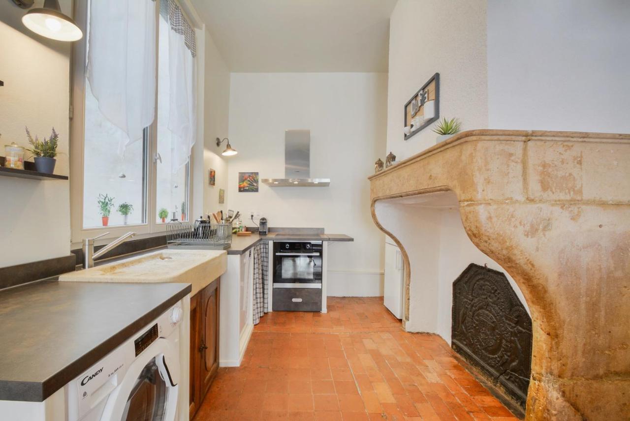 Le Cocon Des Deux Sirenes - Studio Cosy Pour 2 A Nancy Luaran gambar